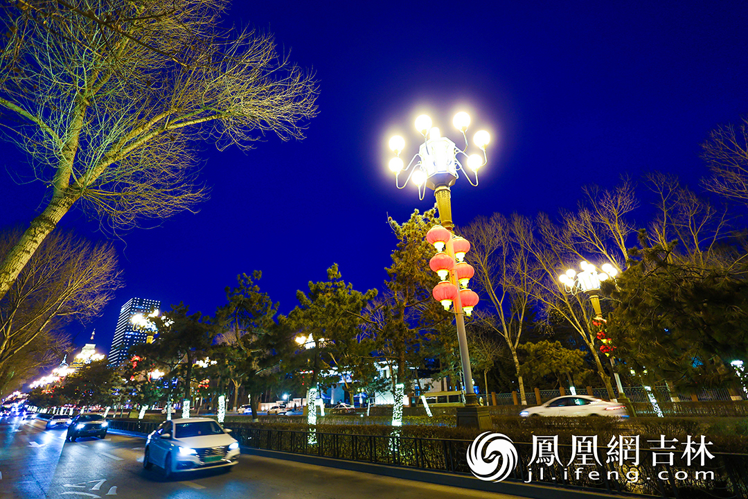 长春市人民大街与自由大路交会处