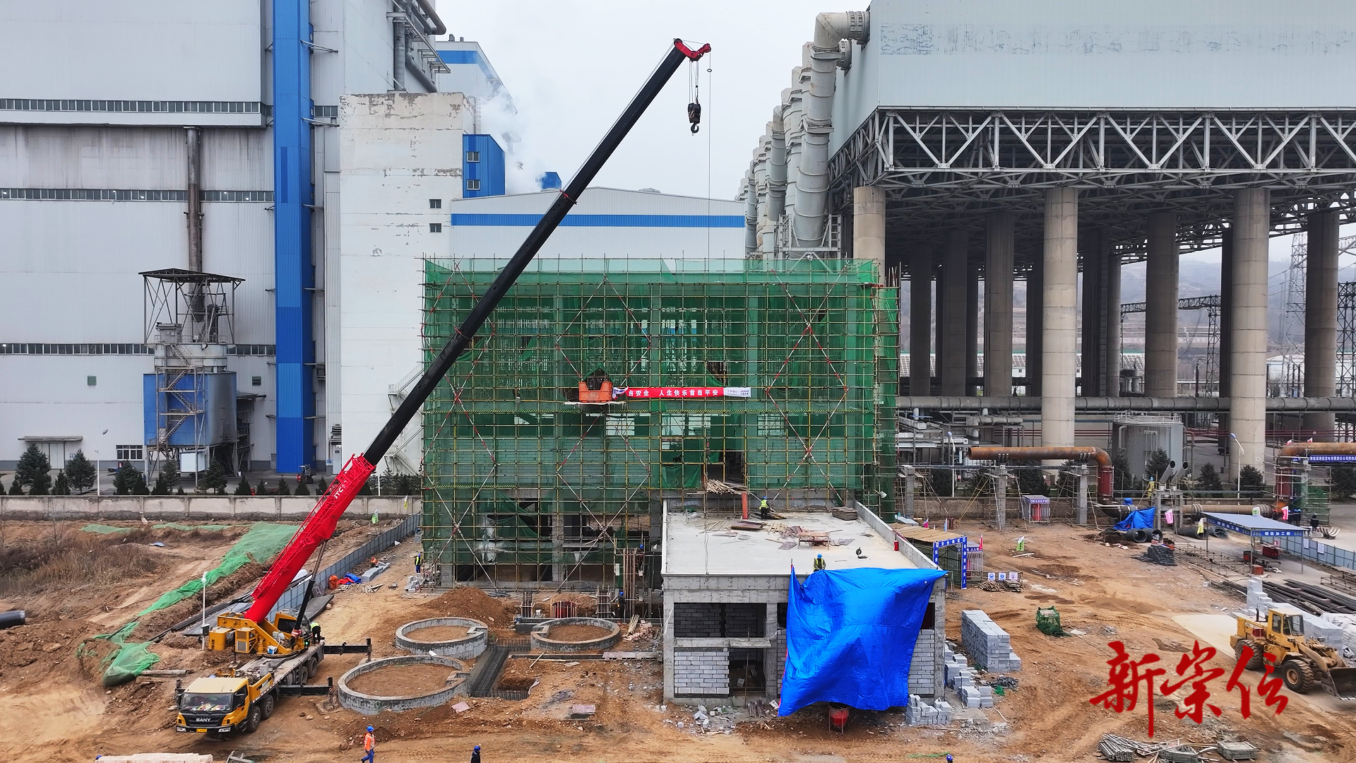 冬季施工“不打烊”　崇信项目建设冲刺忙