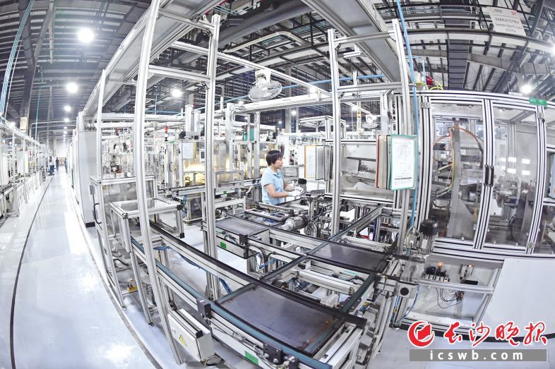 作为一家汽车零部件企业,索恩格在产业的上游和下游不断推动产业升级创新。 王志伟 摄