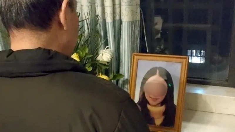 遭丈夫驾车碾压身亡女子父亲：对方要求我提供谅解书