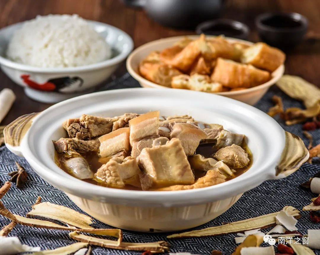 马来西亚经典美食之巴生肉骨茶_凤凰网