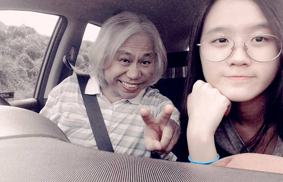 “爷孙恋”十年后，她疯了 - 吾爱微网