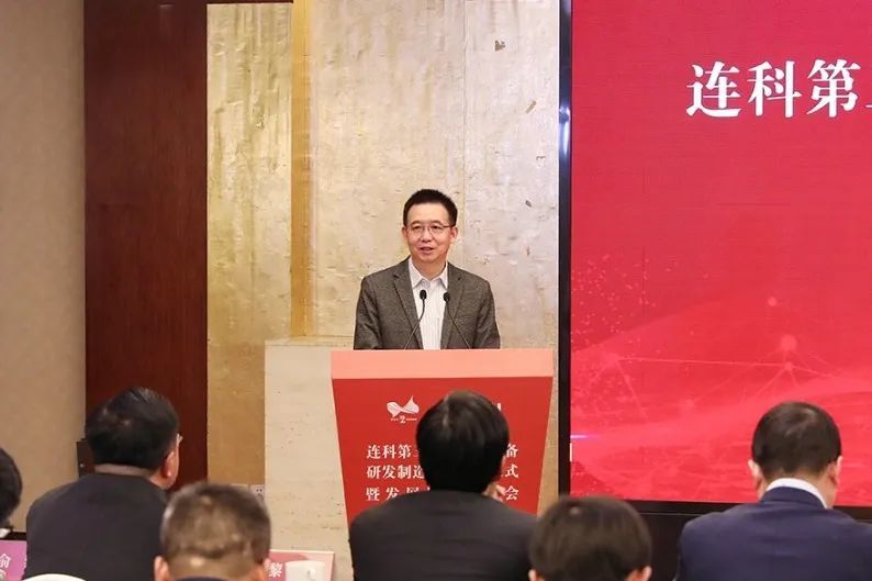 常务副理事长,江苏省集成电路产业链专班首席专家于燮康,副区长陆晓波