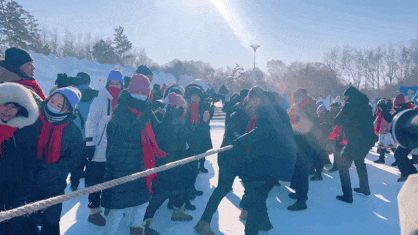 凝“绳”聚力！太阳岛雪博会雪地拔河比赛号角吹响