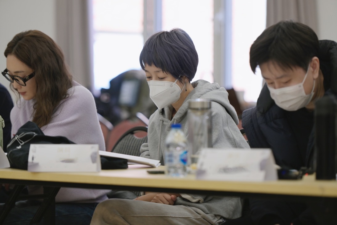 马伊琍参与剧本朗读中