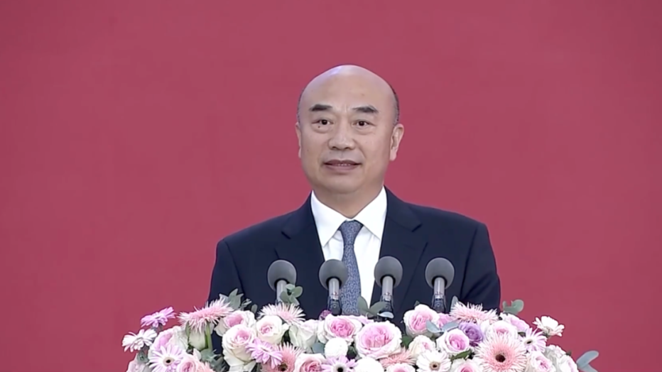 刘国中以这一身份出国，三个细节值得关注_凤凰网