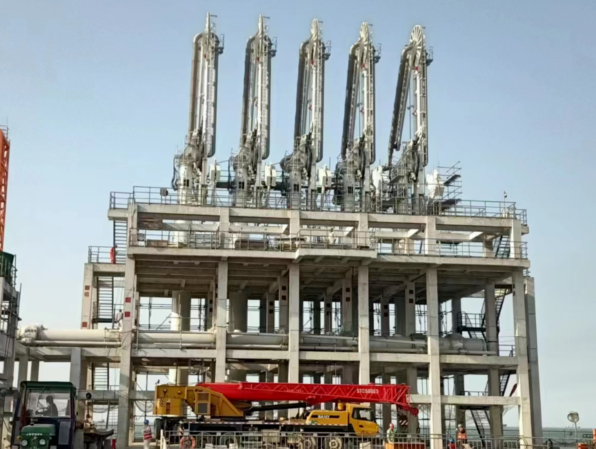 连云港远洋流体装卸设备有限公司研发的“中国大臂”