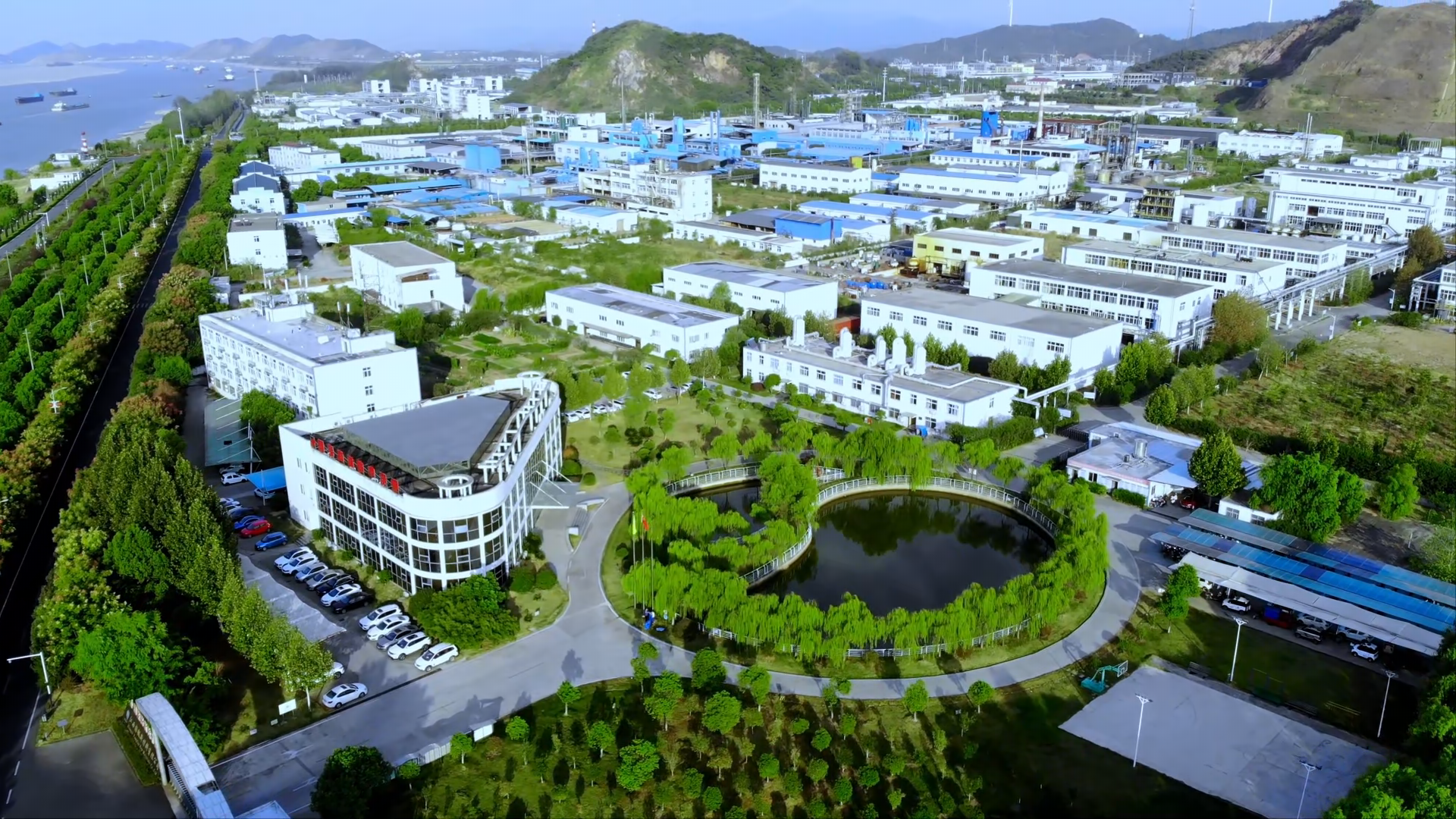 江西禾益化工股份有限公司是早期落户彭泽县矶山工业园区的一家企业