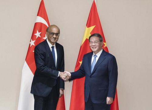 李强会见新加坡总统，新方：坚持一个中国原则，坚决反对任何“台独”言行