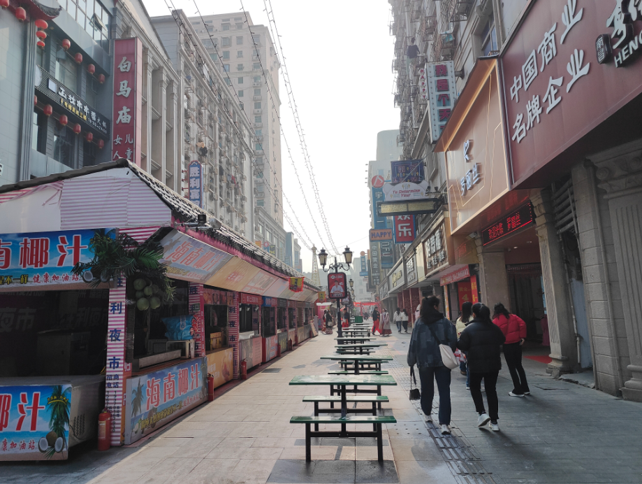 没有复当年衰景 北昌凯旅路走路街怎样怎样再止衰搁“似锦”？