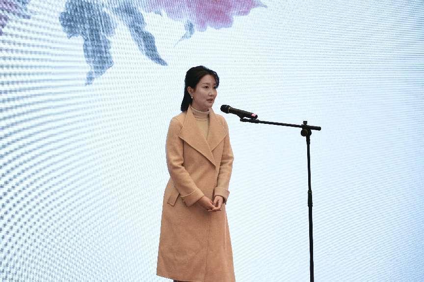 中国艺术研究院美术研究所主任编辑孙欣致辞