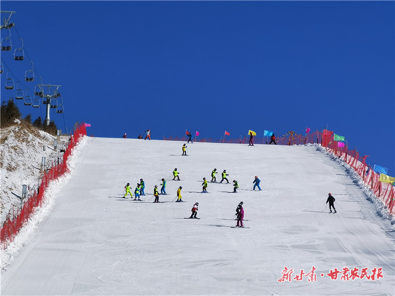 PG电子游戏- PG电子平台- PG电子官方网站有关滑雪作文400字