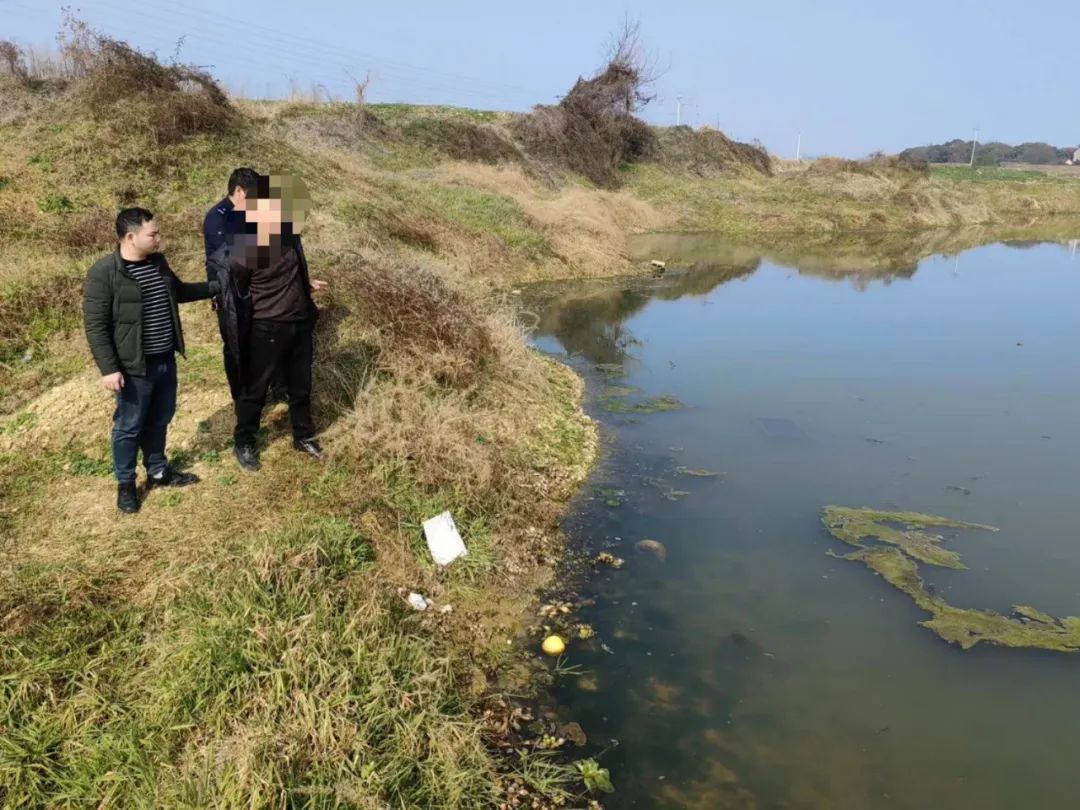 神秘失踪的保险柜出现在河底 乐平居民价值20万的黄金不翼而飞