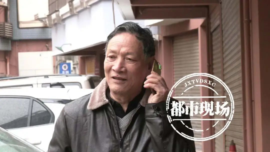 九江一市民遭遇骚扰电话“轰炸” 移动、律师、民警支招