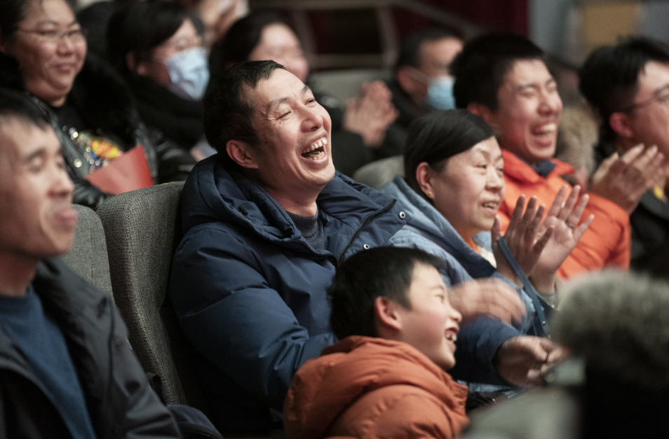 倪夏宇刘亚伟“荣耀十年笑满金陵” 相声专场在南京举行