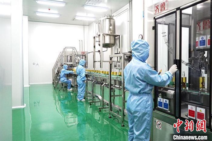 东鳌鹿业鹿产品生产车间。吉林省东鳌鹿业科技开发有限公司供图