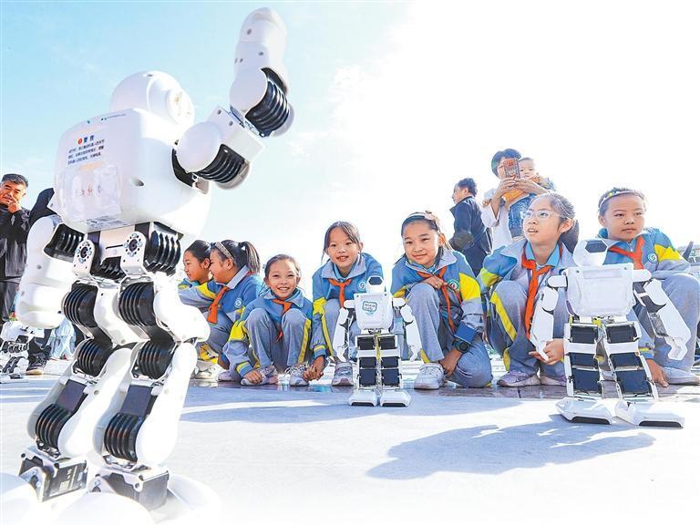 2023年全国科普日甘肃省主场活动在张掖市甘州区启幕(资料图) 新甘肃·甘肃日报通讯员 王将 聂中民
