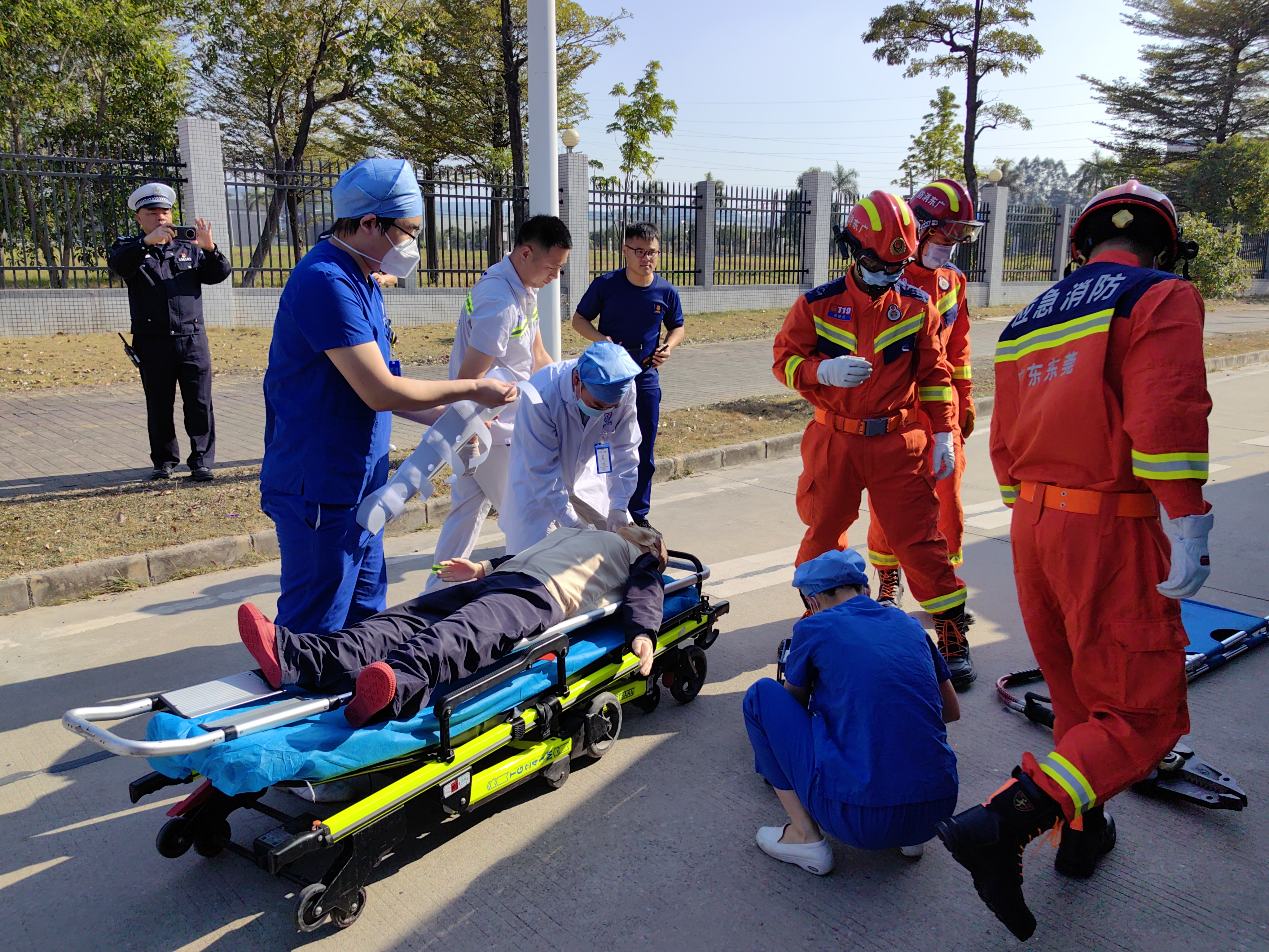 保障春运平安！厚街举行道路交通事故应急演练