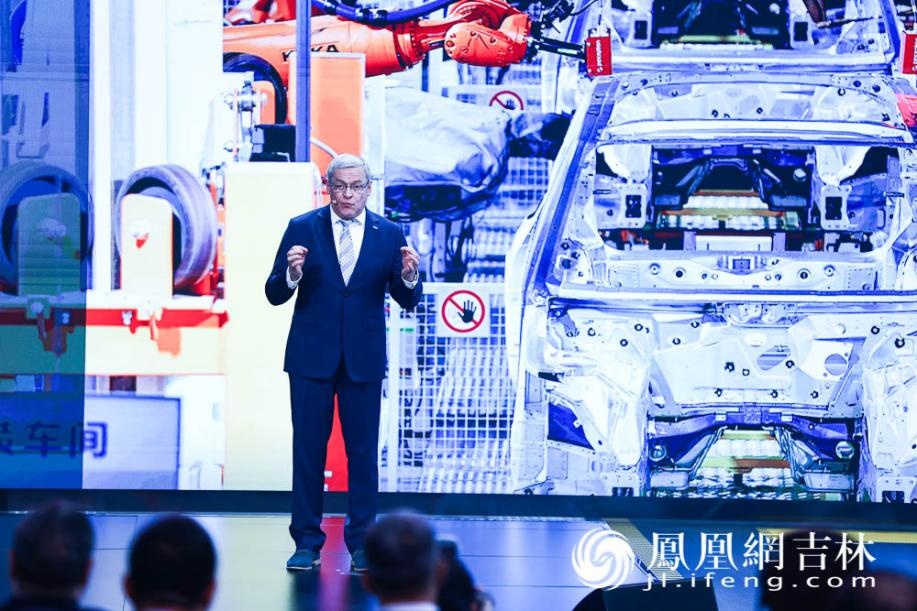 奥迪一汽新能源有限公司首席执行官施睿哲致辞。