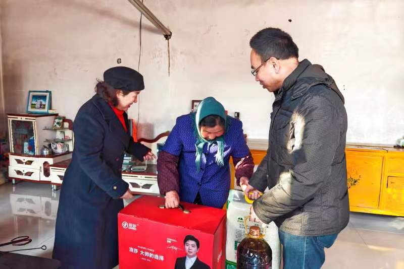 “娘家人”力解后顾之忧　华亭关爱困境妇女这样做