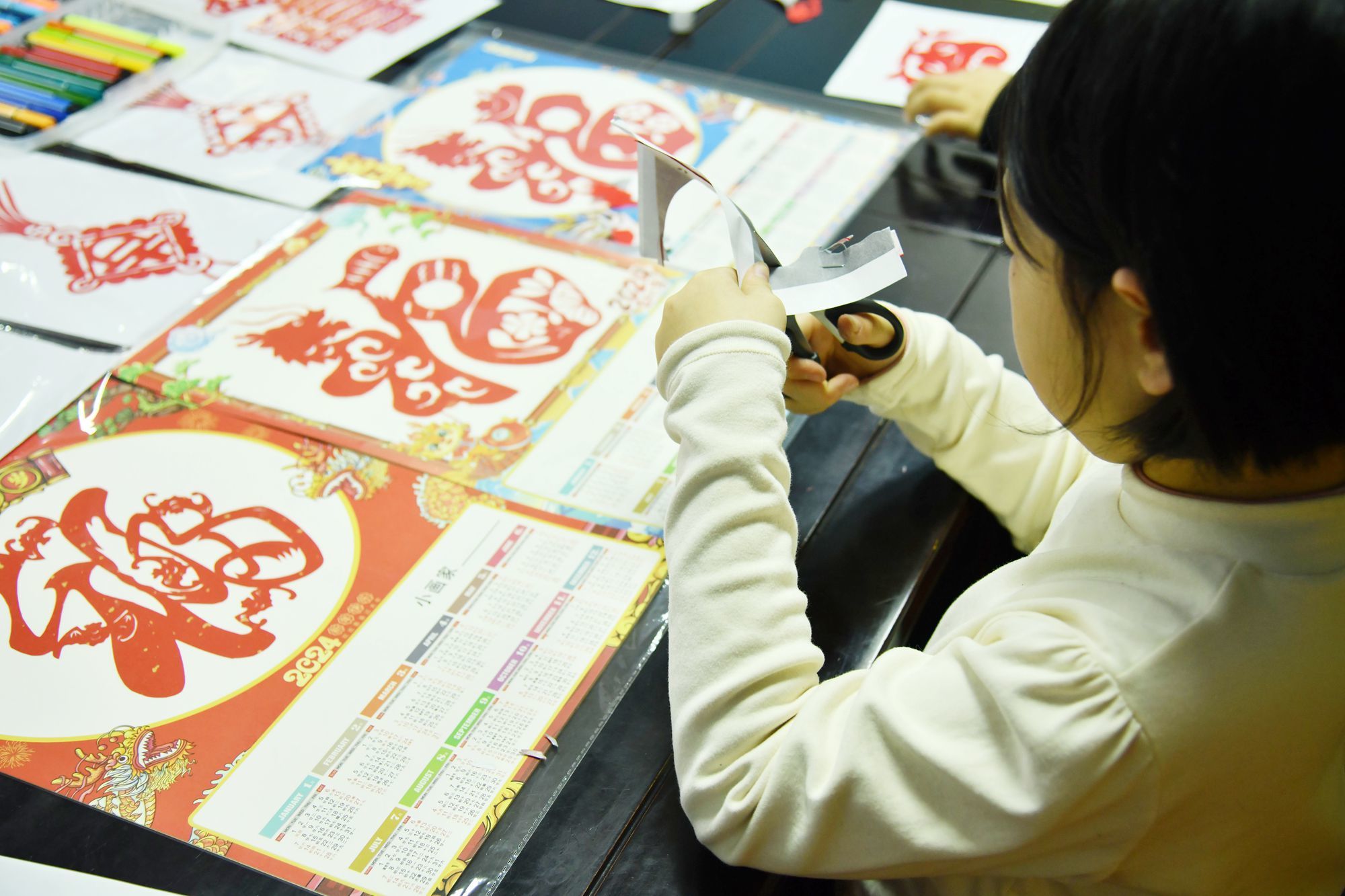 这范儿，很年味！山东省青少年宫开展“最爱中国年”迎新春艺术体验活动