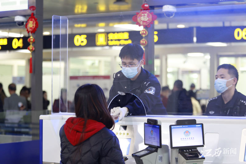 国内怎么开通越南网络 8987904269D9A949E44B9A9BE835830A05937BD6_size71_w800_h533.jpg