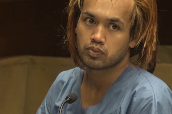 在美被泼化学液体中国女教师或永久性毁容 嫌疑人前科累累 曾被捕过55次