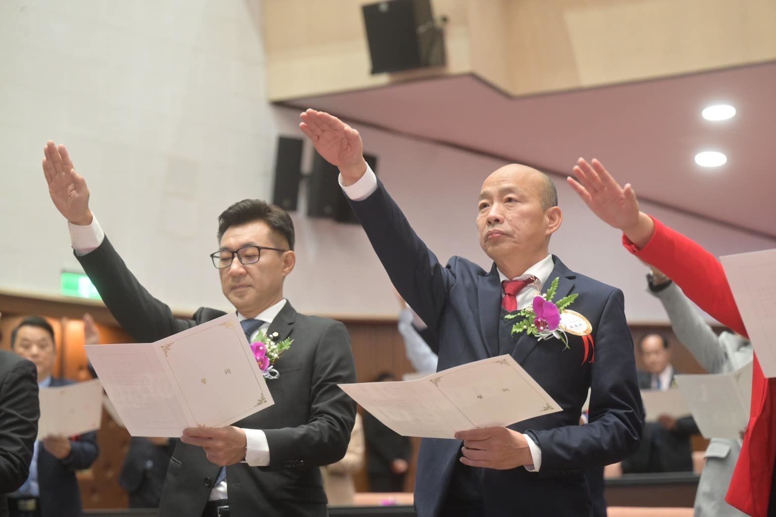 韩国瑜当选“立法院长”首发文，再喊“莫忘世上苦人多”