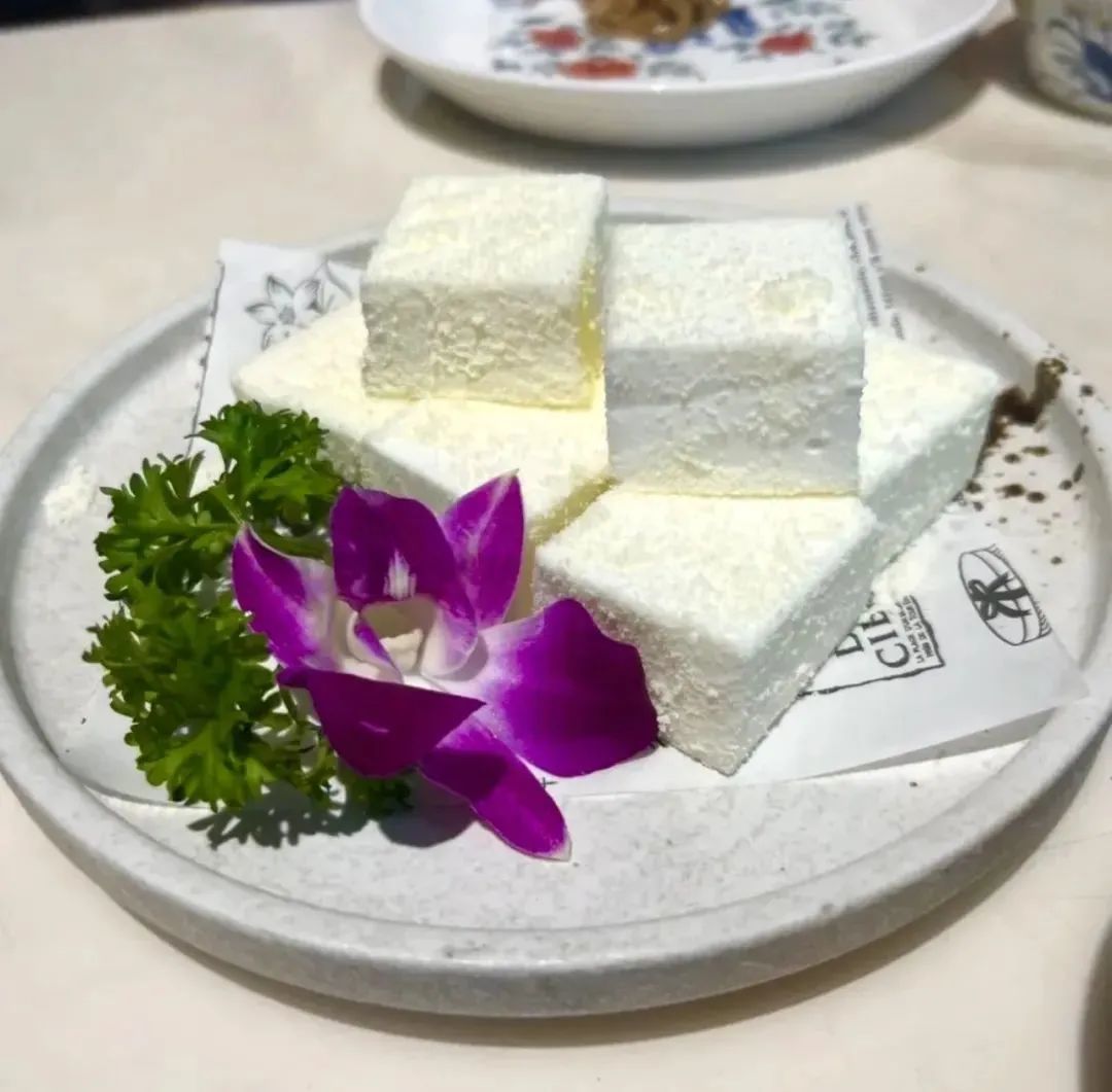 大众点评@羊毛毛