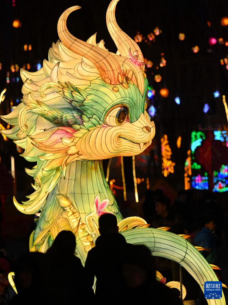 花灯绚丽迎新春凤凰网湖北_凤凰网