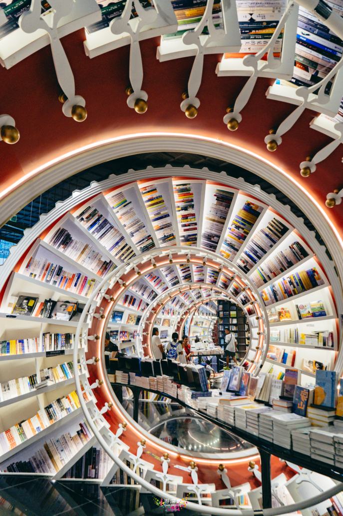 够好玩够酷炫够贴心来深过大年看这一篇就够了