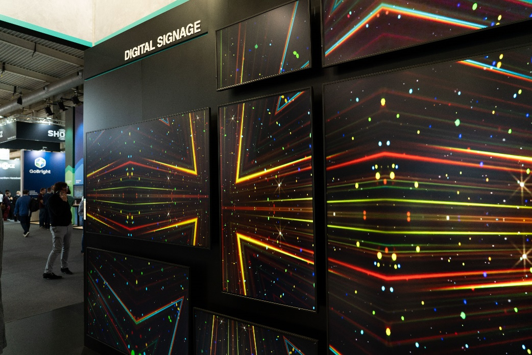 海信商显亮相ISE 2024欧洲视听大展 全新标牌产品斩获“最佳产品奖”