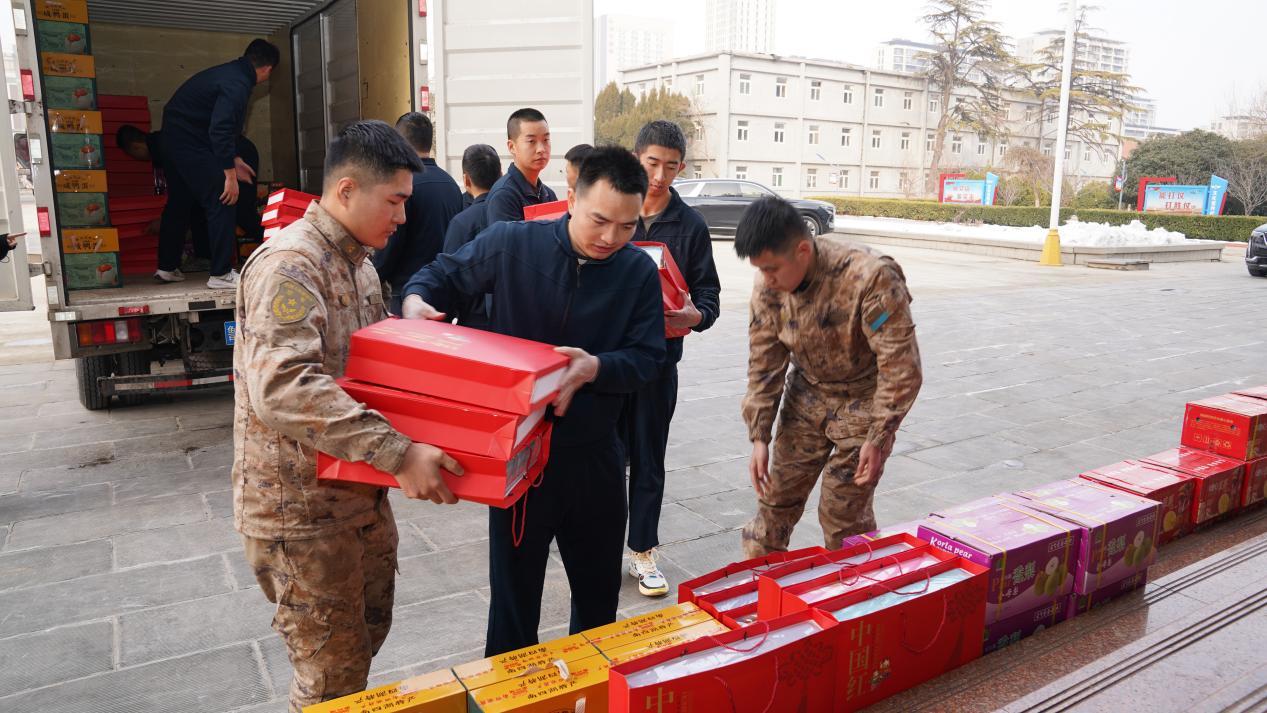 济宁“拥军爱国五会联盟”拥军在行动