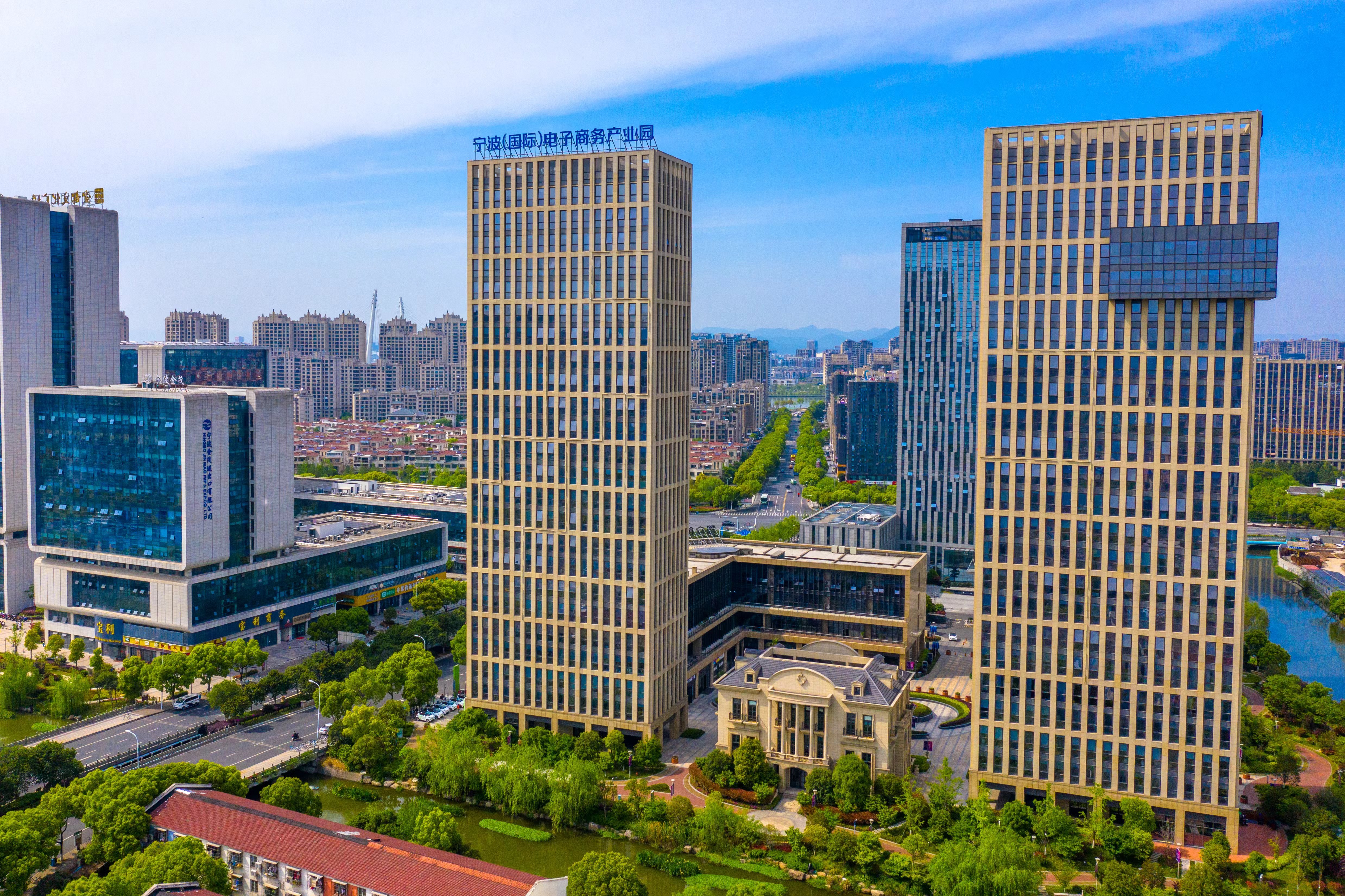 智慧城市解决方案，让城市更加智慧与便捷