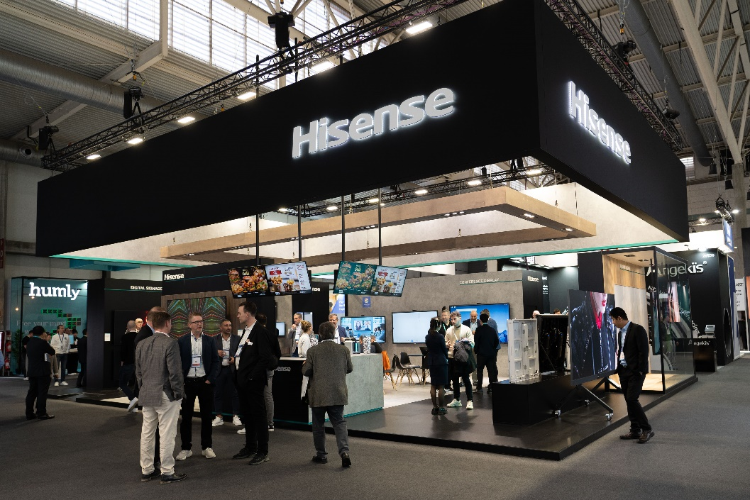 海信商显亮相ISE 2024欧洲视听大展 全新标牌产品斩获“最佳产品奖”