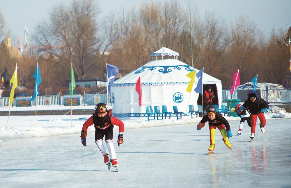 前郭尔罗斯蒙古族自治县首届大众速度滑冰赛。