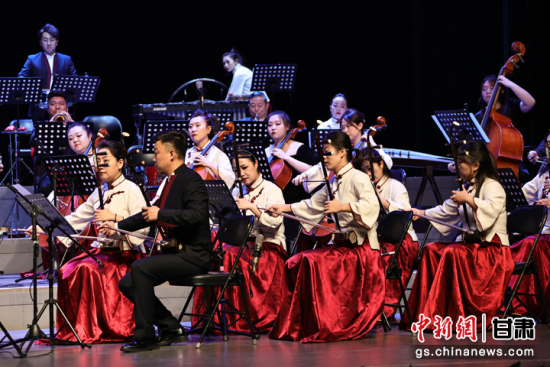 近日，2024年新春音乐会《陇上国乐》在黄河剧院上演。甘肃演艺集团供图