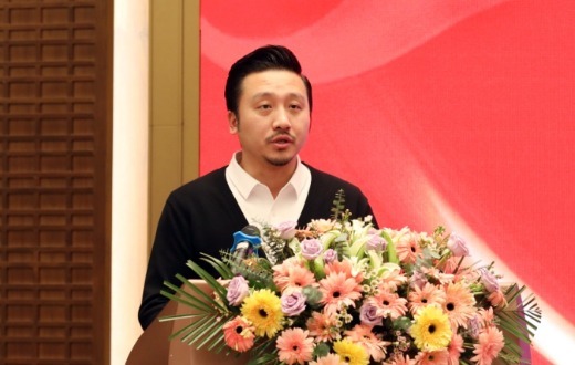 景商总会代表胥清皓发言