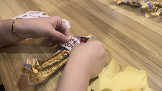 早知春有信 “尔滨”再邀约——“这份来自‘尔滨’的礼物”再上“热榜”再成“顶流”