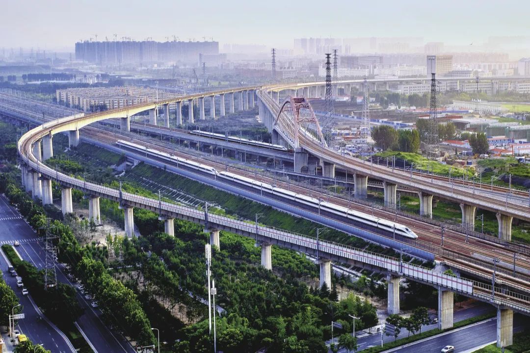 广州,成都,西安,重庆,武汉,上海,南京,杭州,郑州等城市出发客流较多