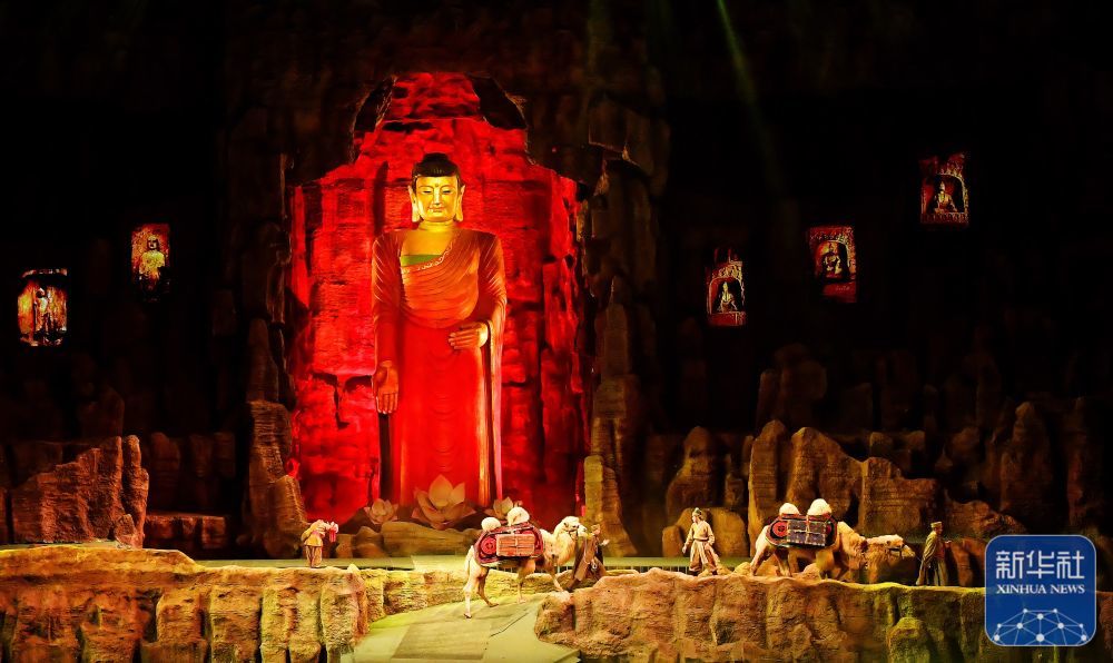 西安会跑的实景演艺展现古丝路文化