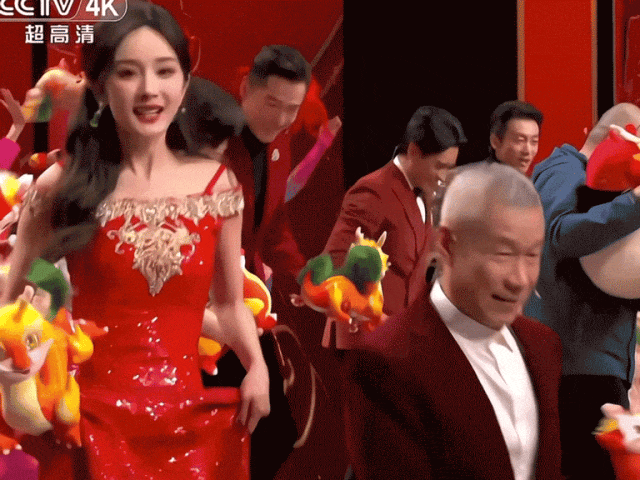 杨幂颜值大回春她到底动了哪里