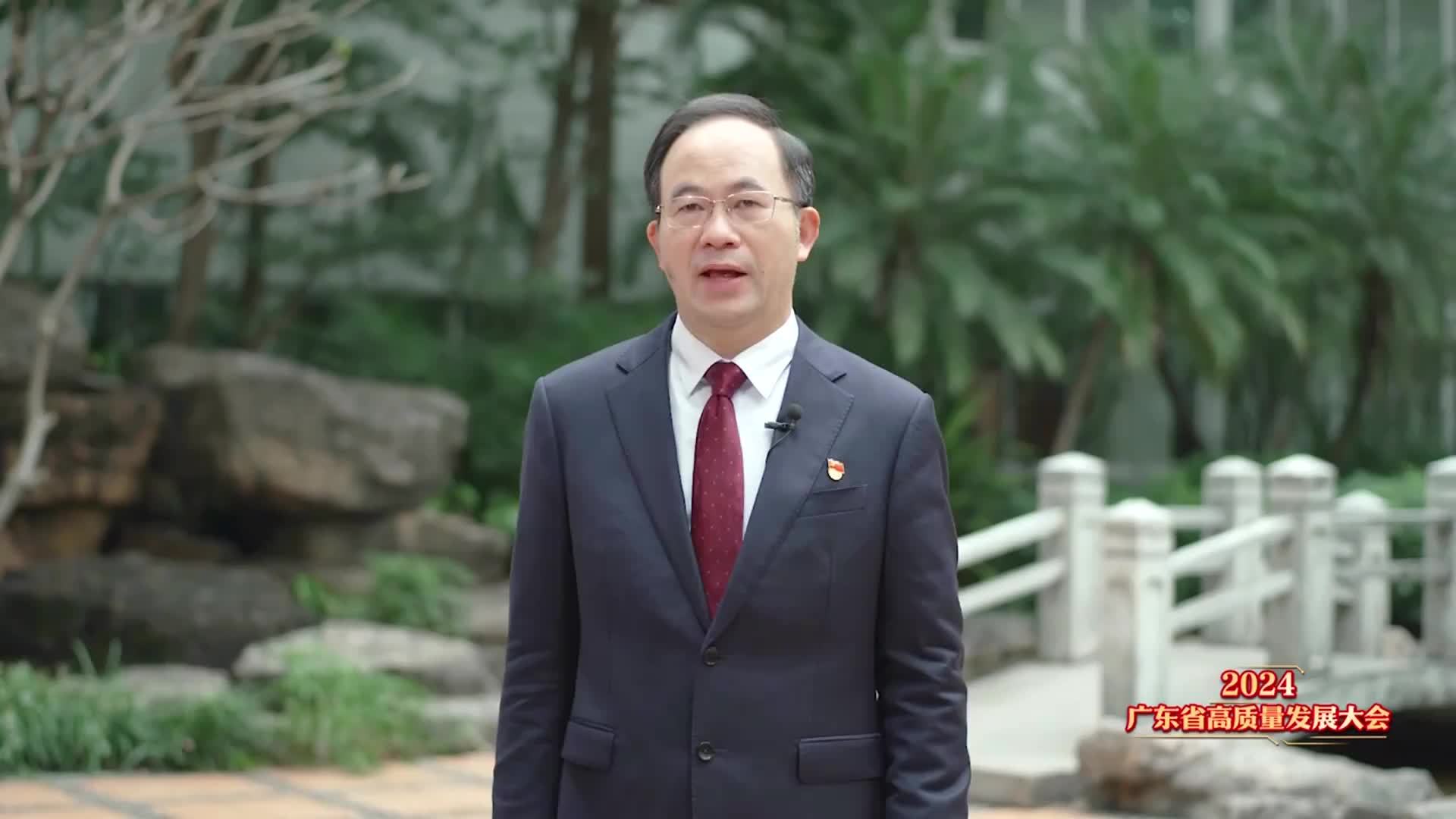 中共云浮市委书记卢荣春多打单项冠军推动科技创新发展