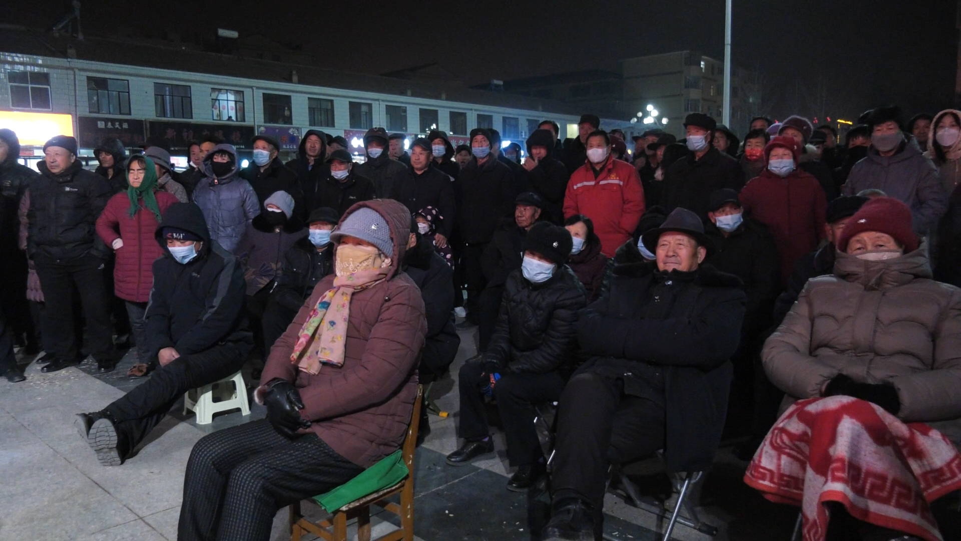 “吼”出浓浓年味！崇信秦腔戏曲展演精彩开场