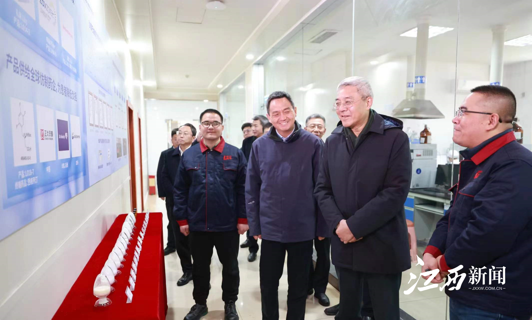 尹弘深入南昌进贤安义调研