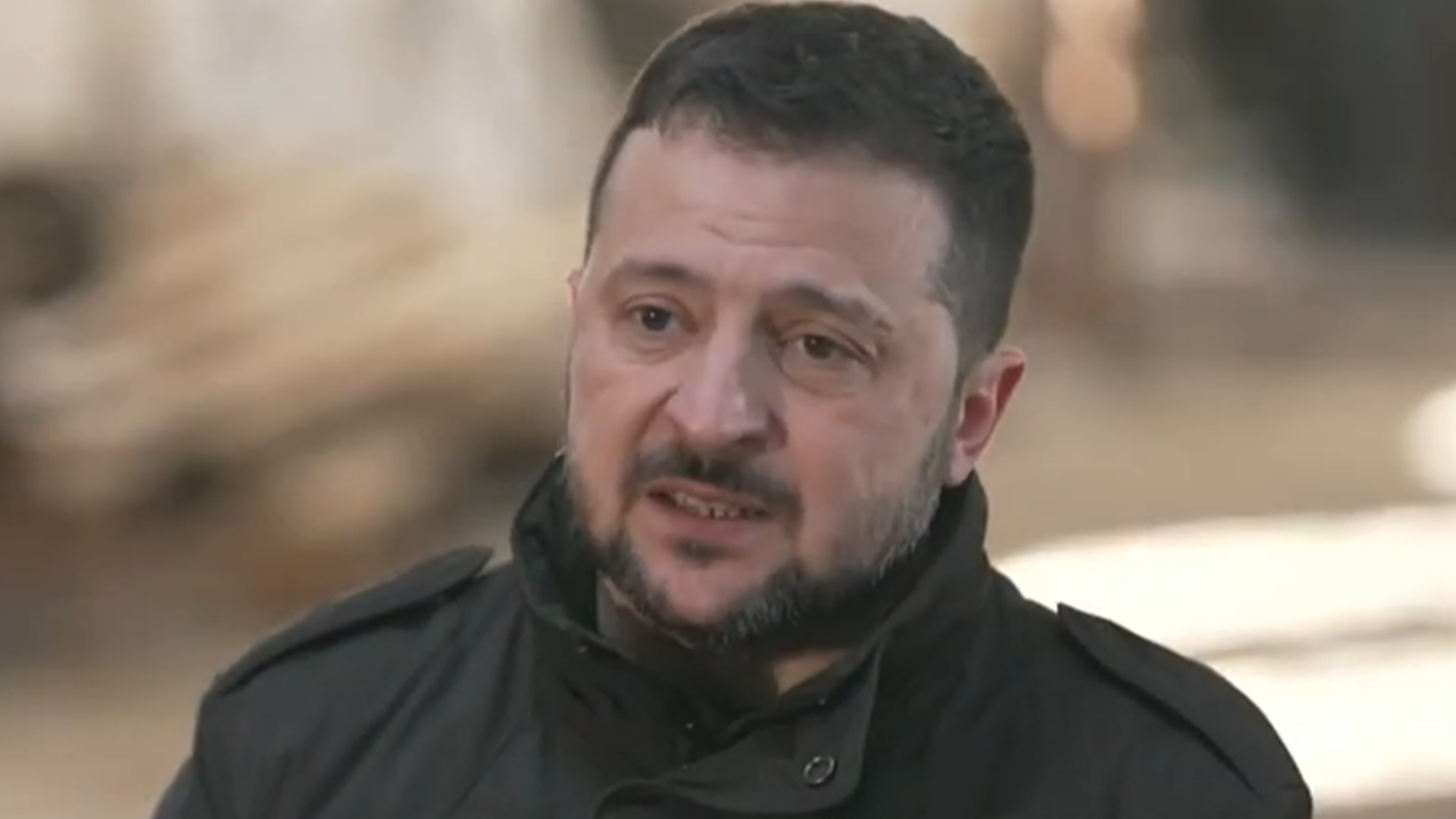 俄乌冲突两周年，乌总统泽连斯基称“乌俄士兵死伤比例为1比5”