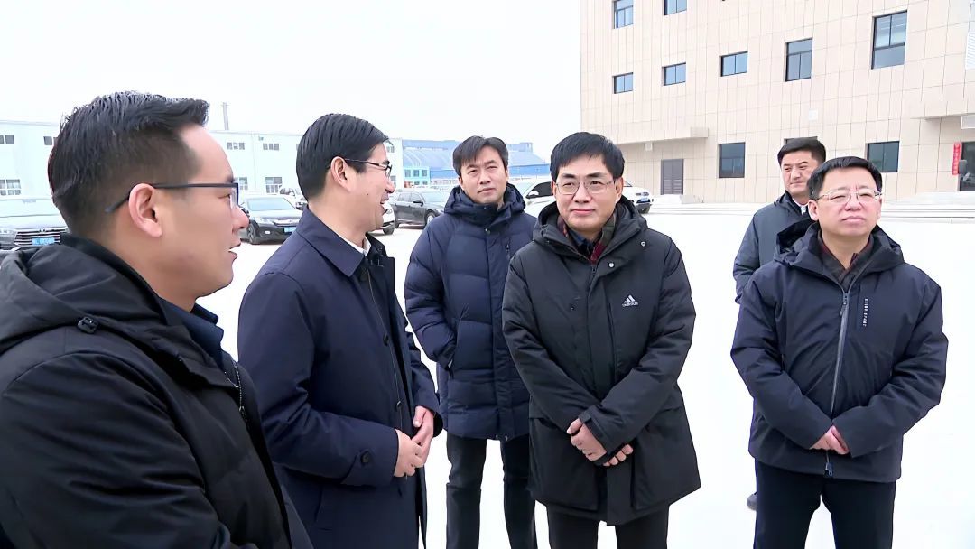 景泰县金龙化工建材有限公司,山东发展投资(景泰)芦阳镇芳草村330千伏