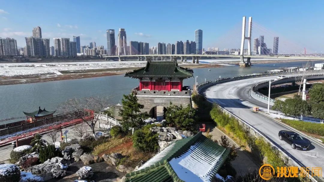 “章江晓渡”景点