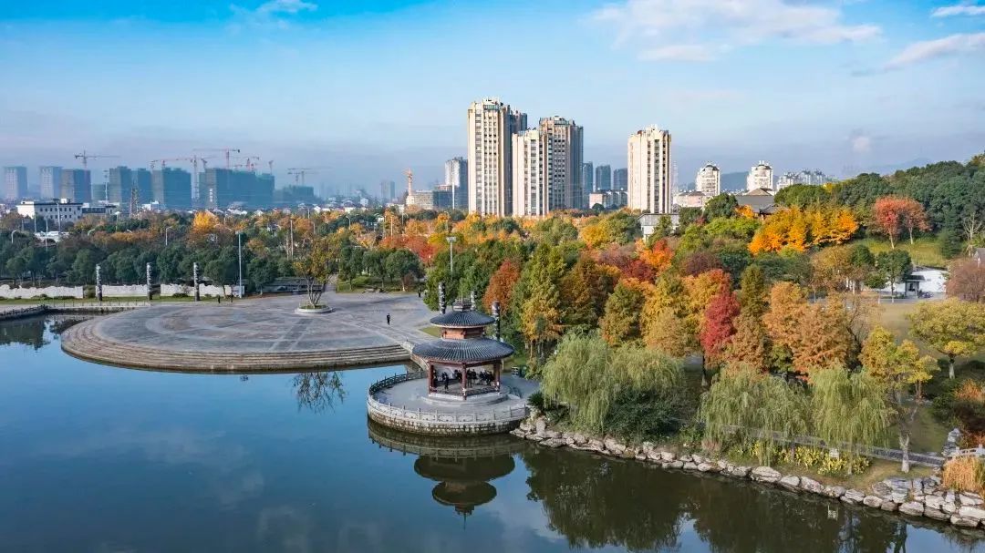 线路:阳明开元观堂——蜀山大闸沿途特色景点:阳明古镇,玉皇山公园