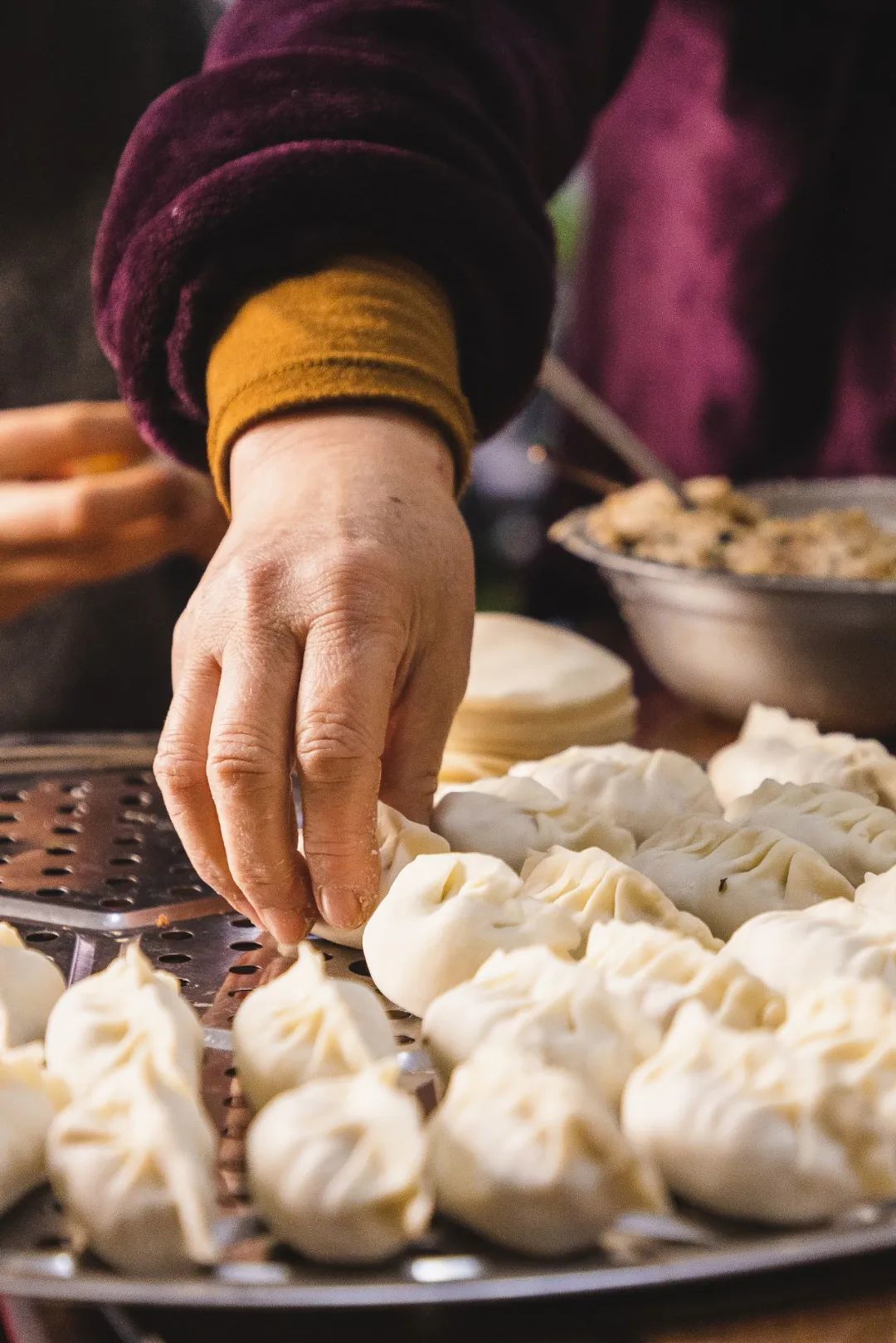 好吃不过饺子，但包饺子真挺累人的。图/视觉中国